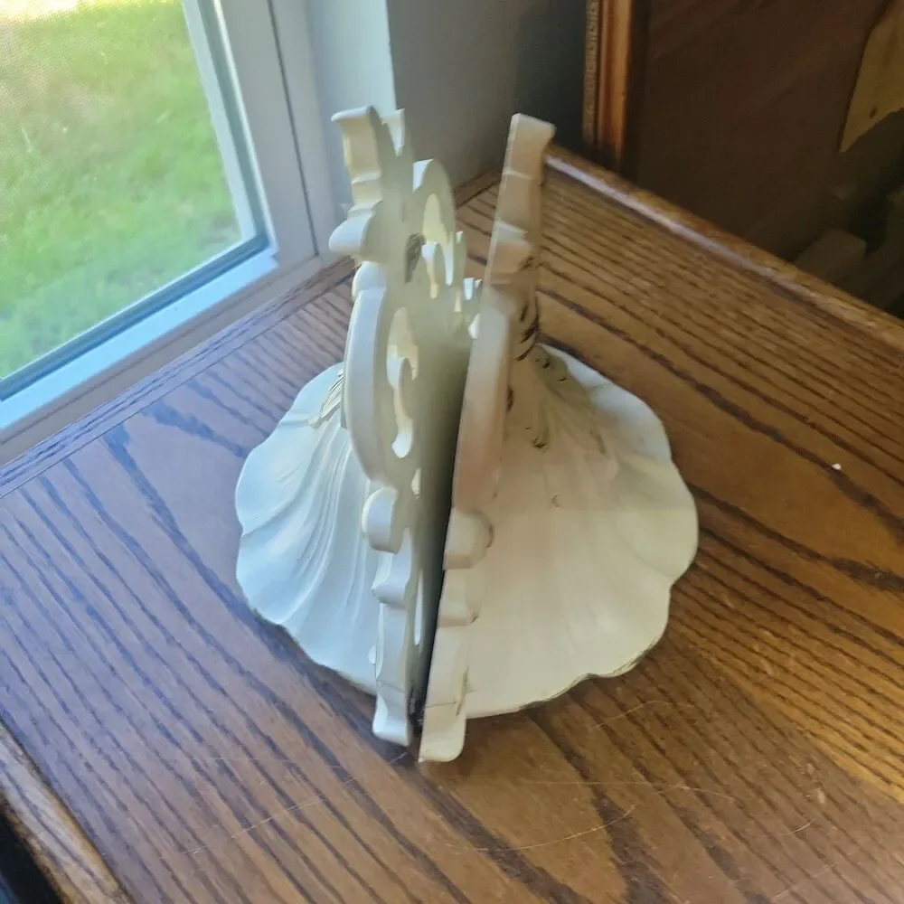 Vtg Syroco Wall Pocket Planter pair Cream & Gold Hollywood Regency style #4446